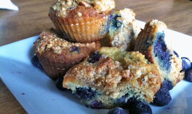 Grain free, gluten free blueberry crumble muffins