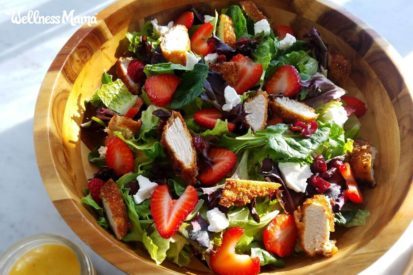 strawberry salad with baby greens