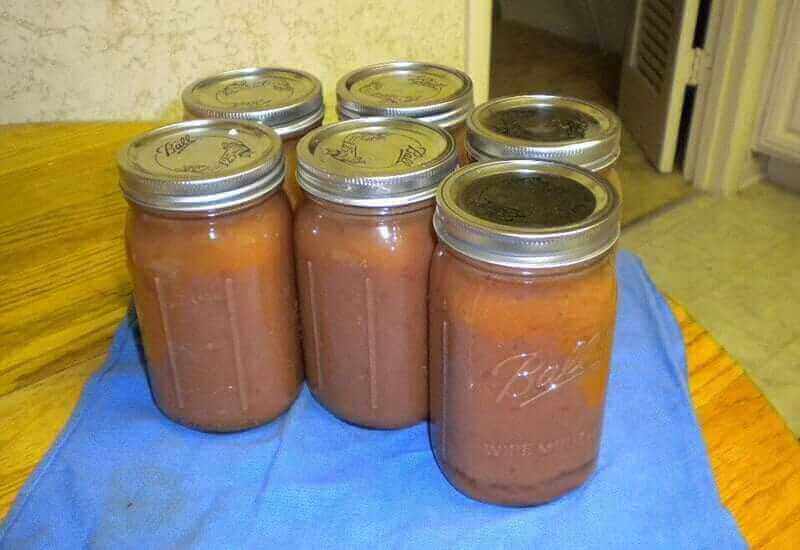 canned homemade applesauce