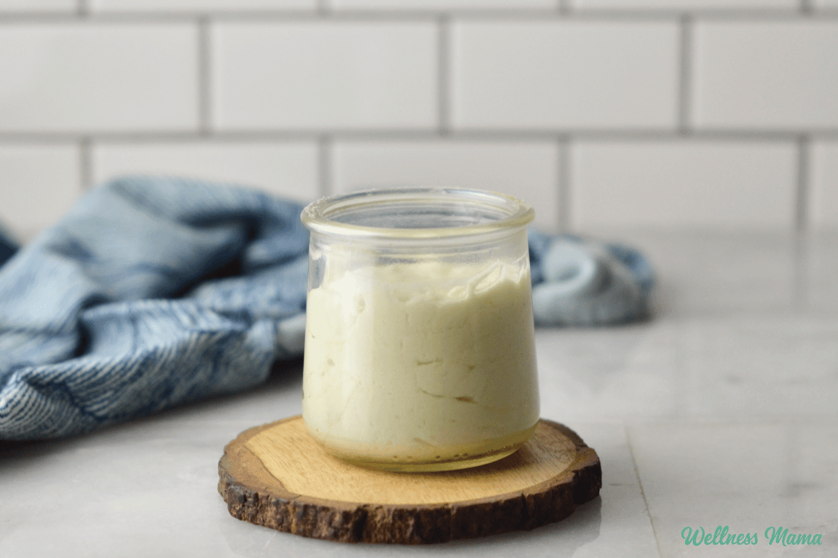 حمض الهيالورونيك المرطب ومرطب النياسيناميد