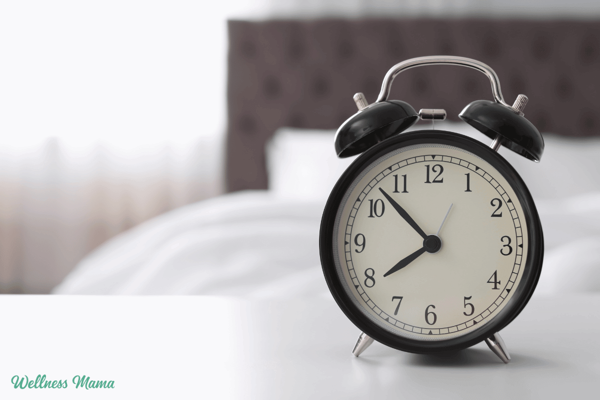 Why I Ditched My Alarm For a Sunrise Alarm Clock