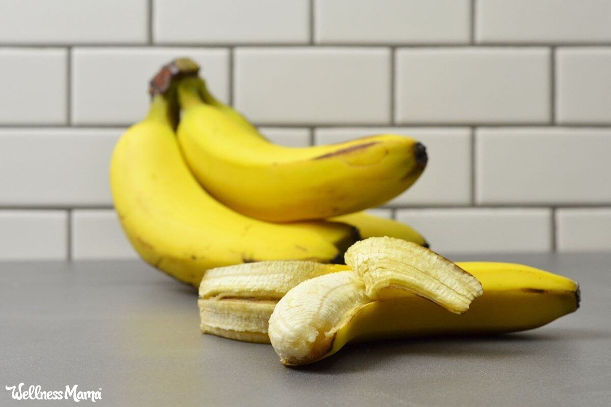 15 Unusual Uses for Banana Peels